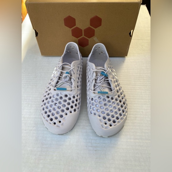 Vivo barefoot Shoes - NWT VivoBarefoot Ultra III Bloom Water Shoes Moonstone Size 40/9